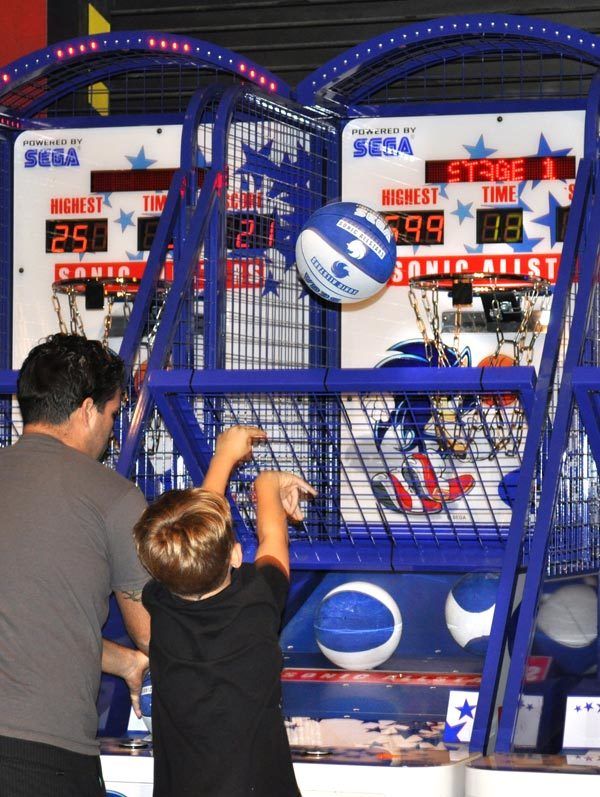 Sonic Basketball Sega Sports Arcade Video Game GameTime