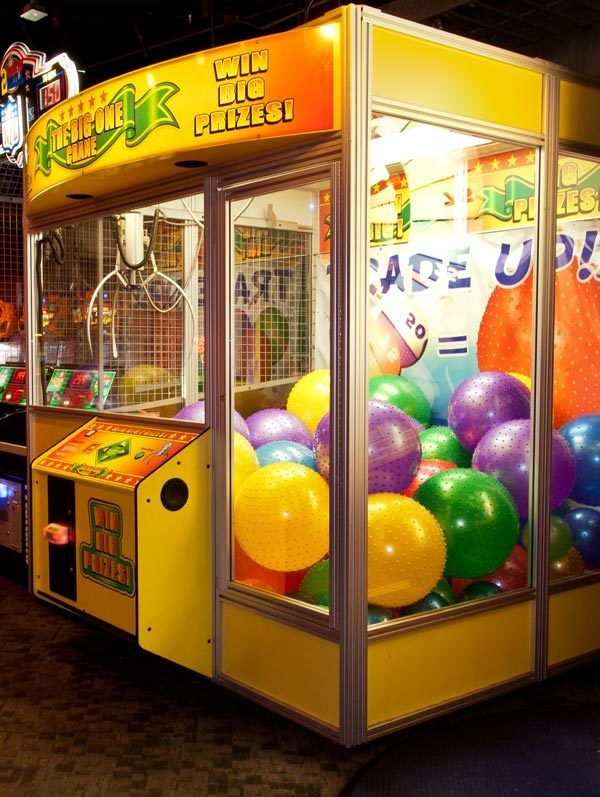 The Big One Crane Arcade Video Game GameTime